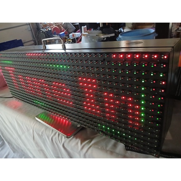 ThinkSign LED Window Sign Uses StudioCloud Basic Software - Picture 5 of 13